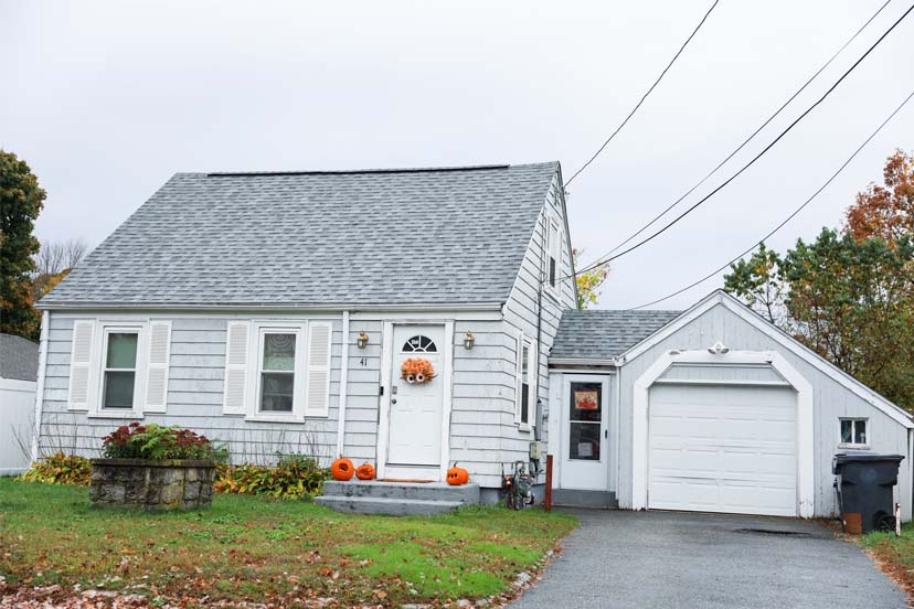 gutter-maintenance-12 roof replacement contractors